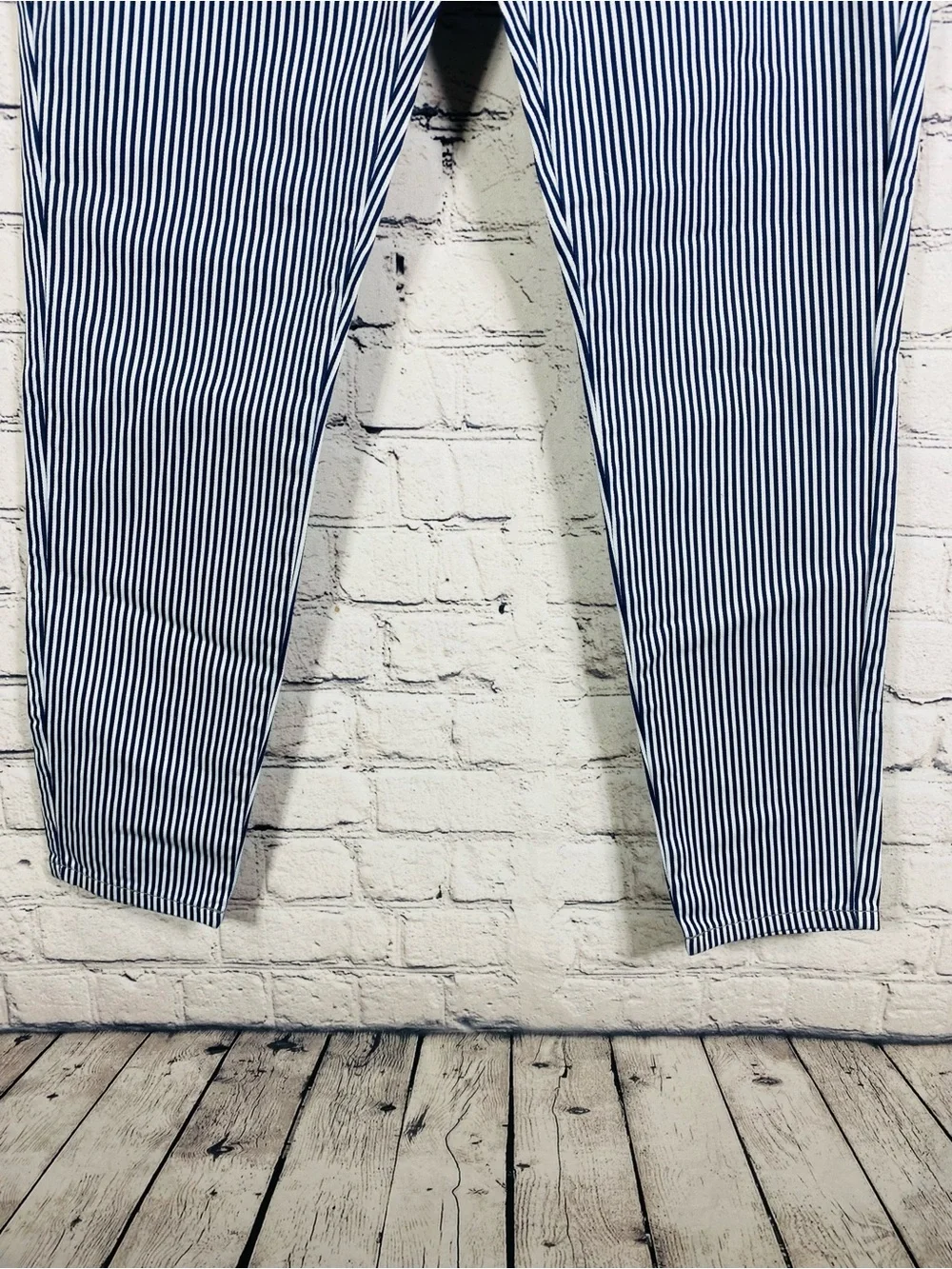 NWT Etica Women's Railroad Stripe Skinny Jeans 100% Organic Cotton.  W30x28